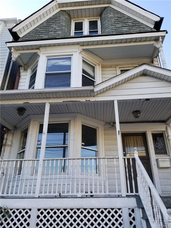 155 Hawthorne Avenue - Photo 1