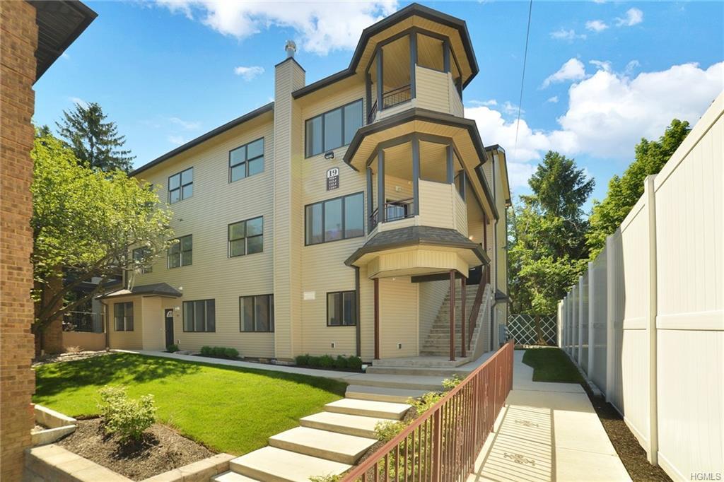 19 Cedar Lane - Photo 1