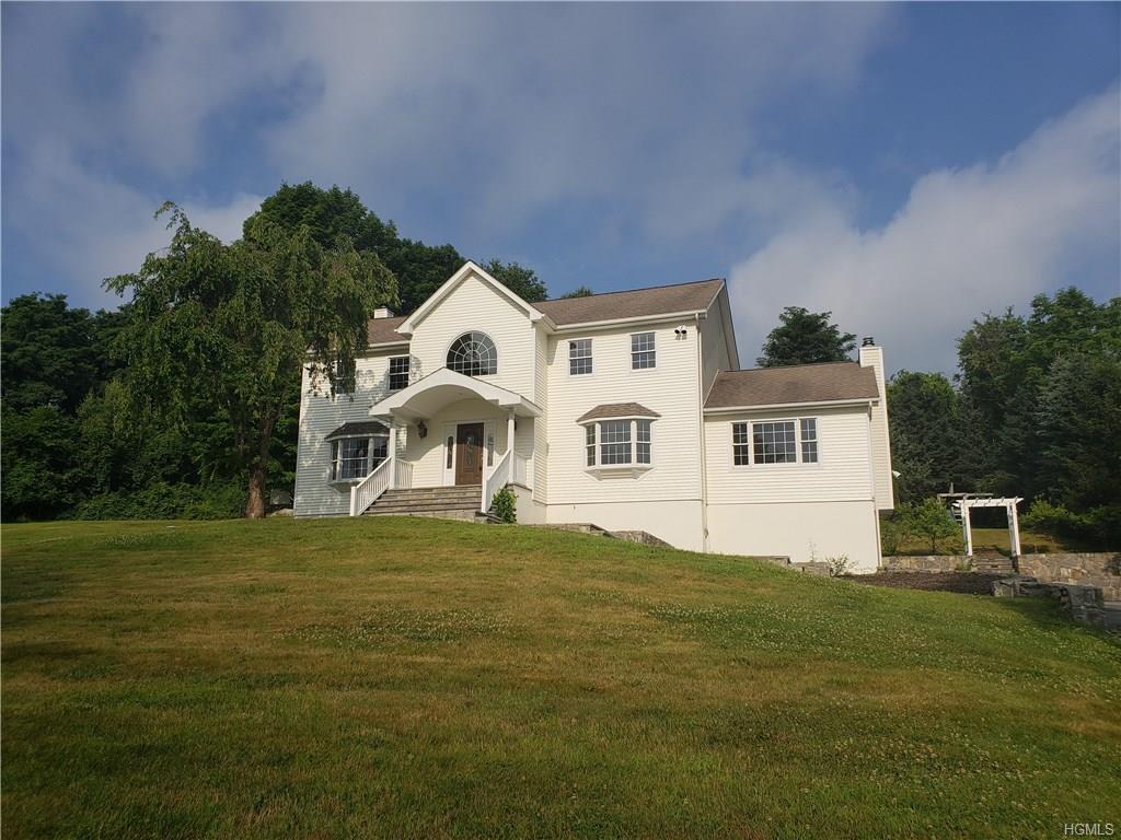 15 Nicholas Way - Photo 1