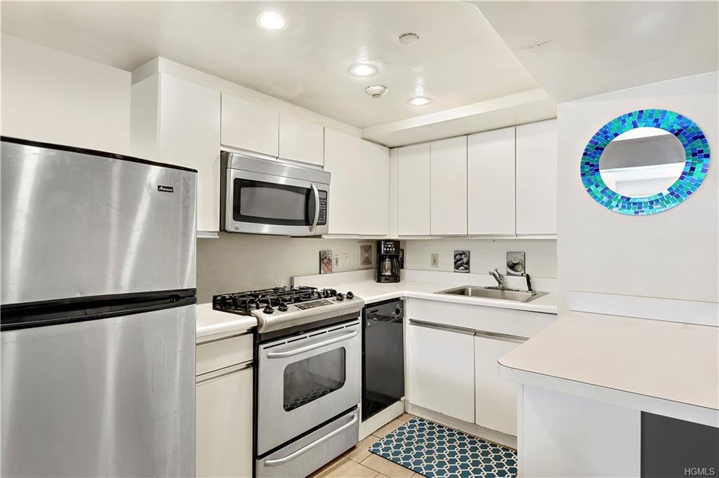23 Water Grant Street - Photo 1