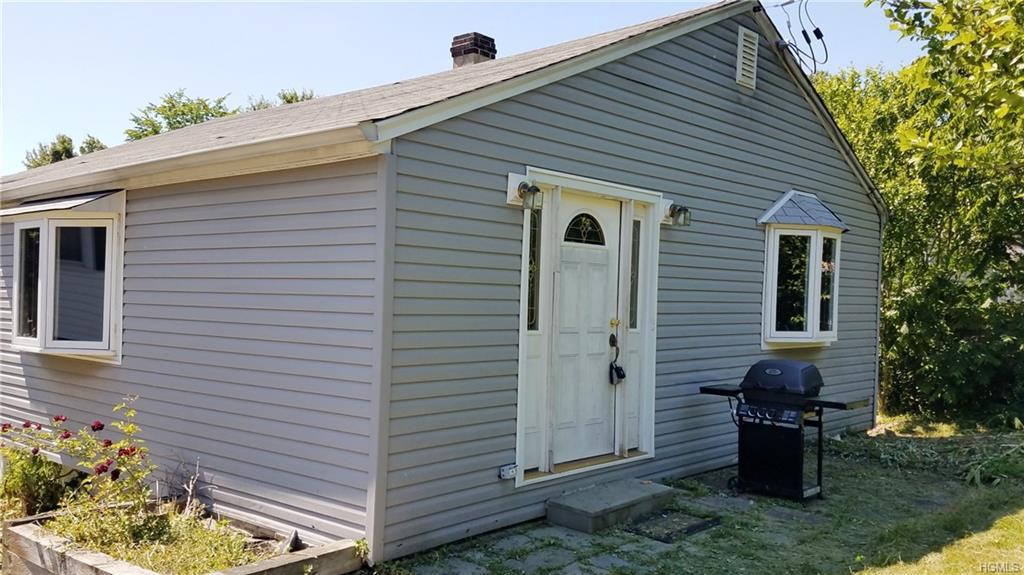 13 Elmhurst Avenue - Photo 1