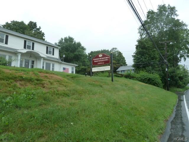 105 Gleneida Avenue - Photo 1