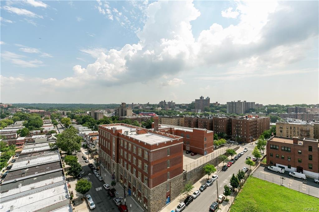 290 232 Street - Photo 1