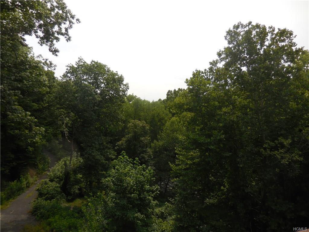 Quassaick - Photo 1