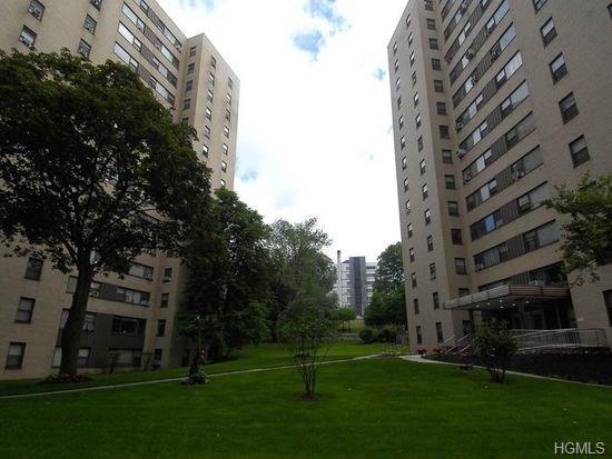 5 Fordham Hill Oval - Photo 1
