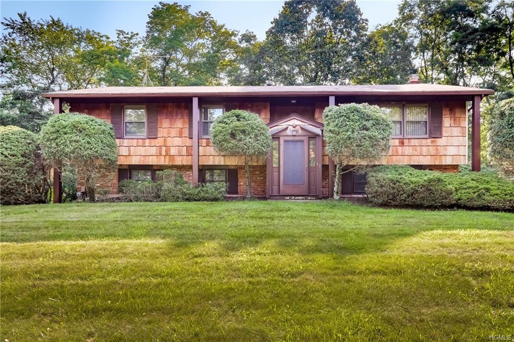 15 Ravenna Drive - Photo 1