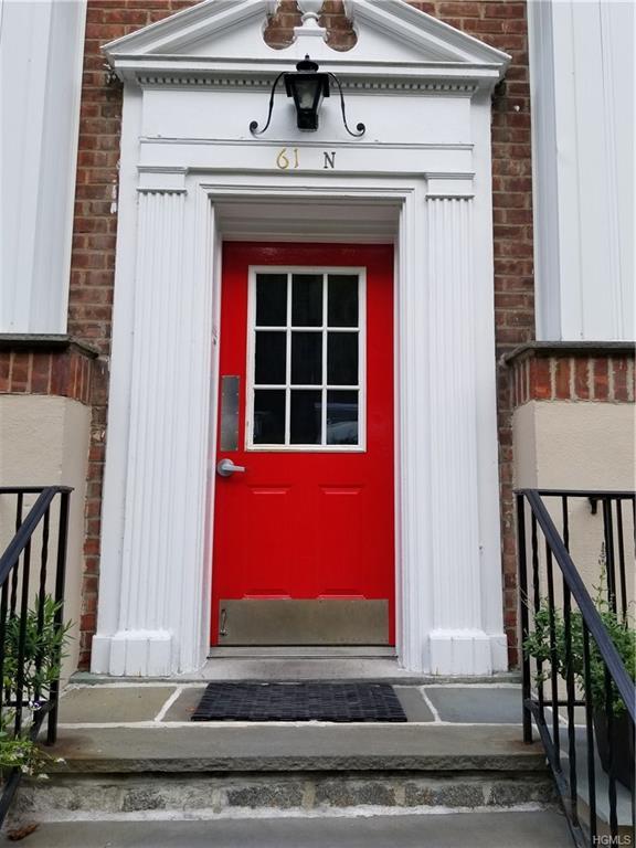 61 Rockledge Road - Photo 1