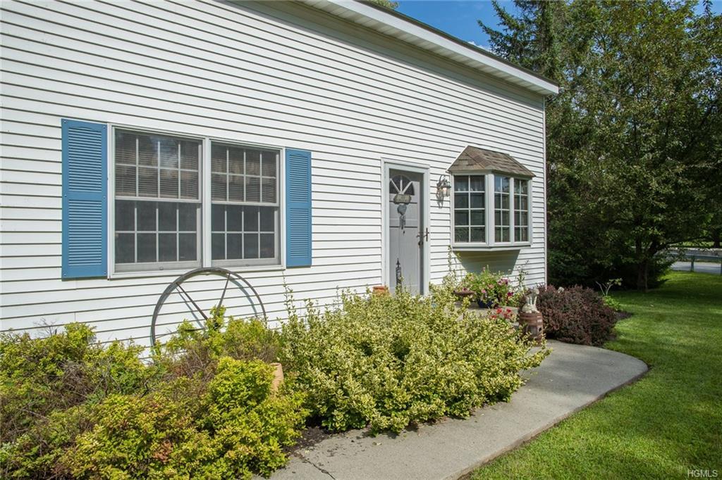 100 Nellie Hill Road - Photo 1