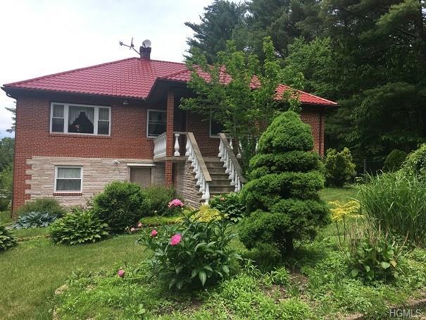 2 May Place - Photo 1