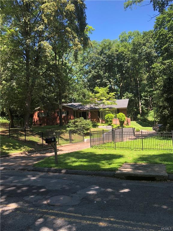 119 Revolutionary Road - Photo 1