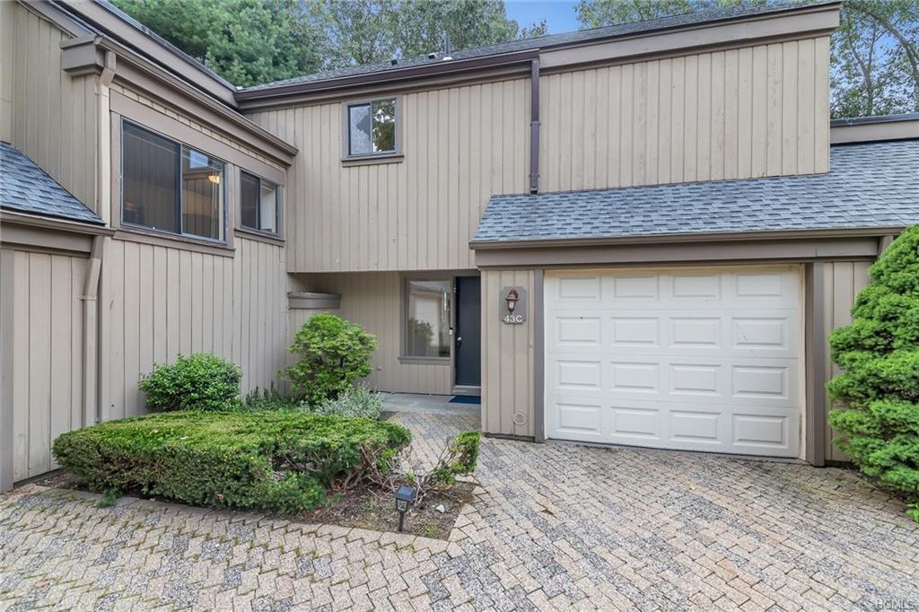 43 Heritage Hills - Photo 1