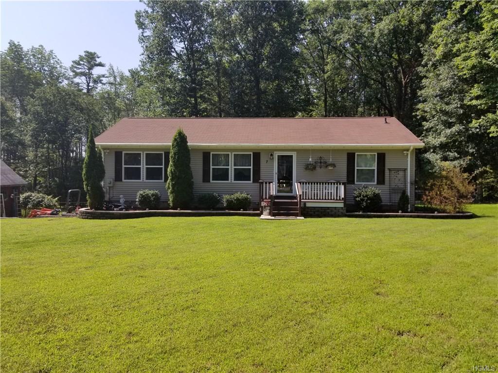7 Schumacher Pond Road - Photo 1