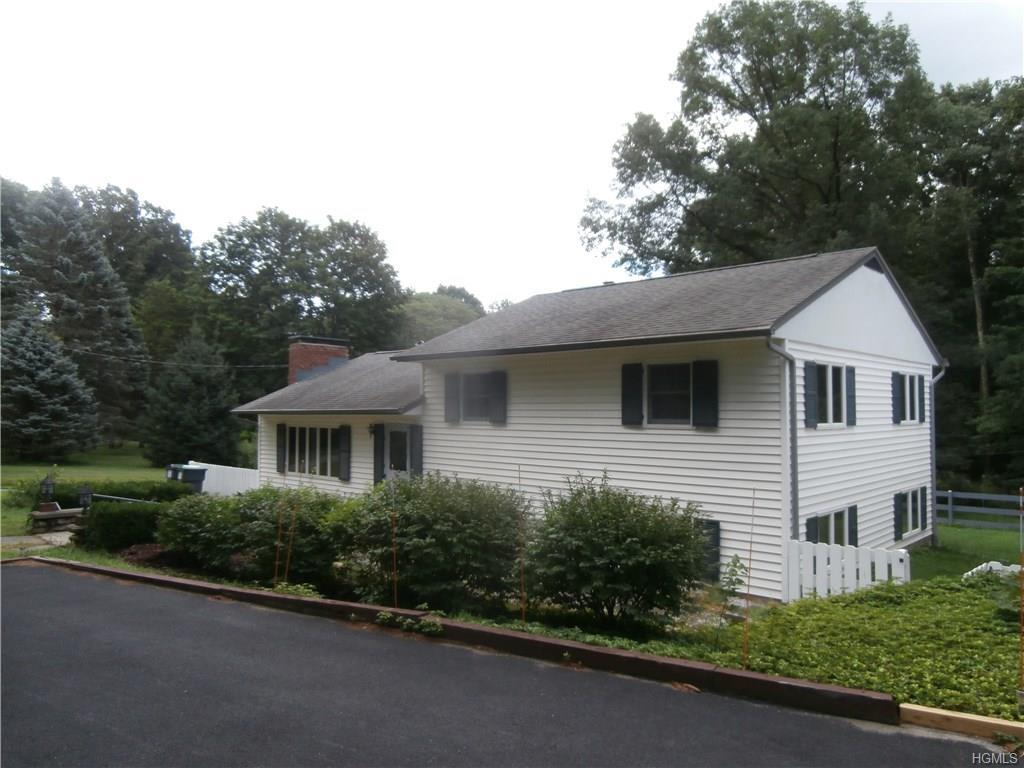 2 Taylor Road - Photo 1