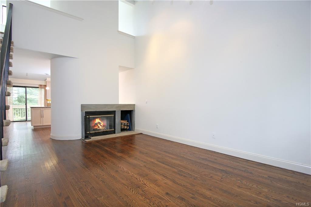 222 Lakeside Drive - Photo 1