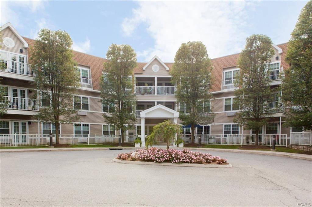 101 Sutton Drive - Photo 1