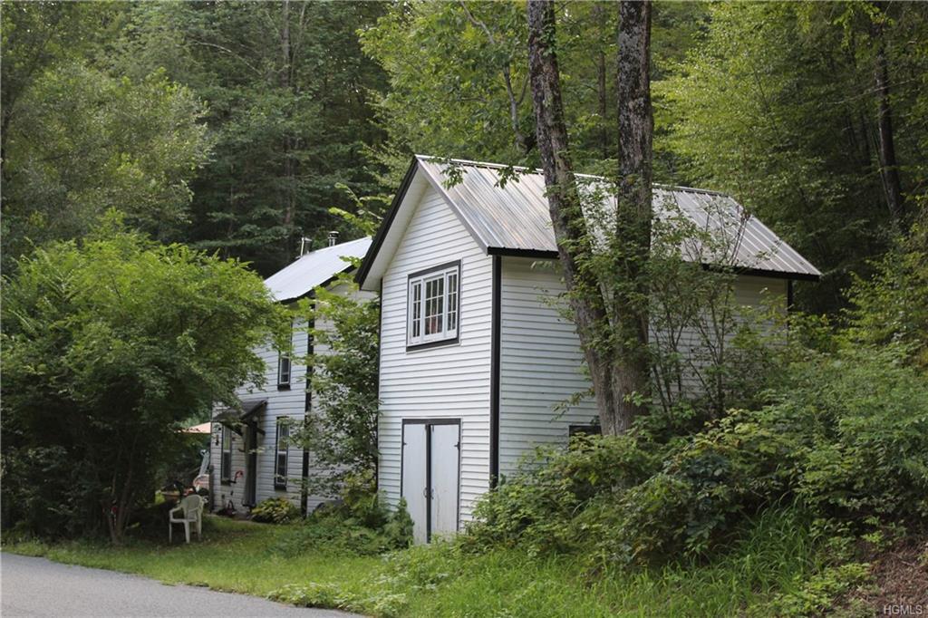 10016 Cty Hwy 28 - Photo 1