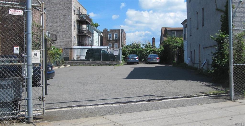 1429-1431 Gun Hill Road - Photo 1
