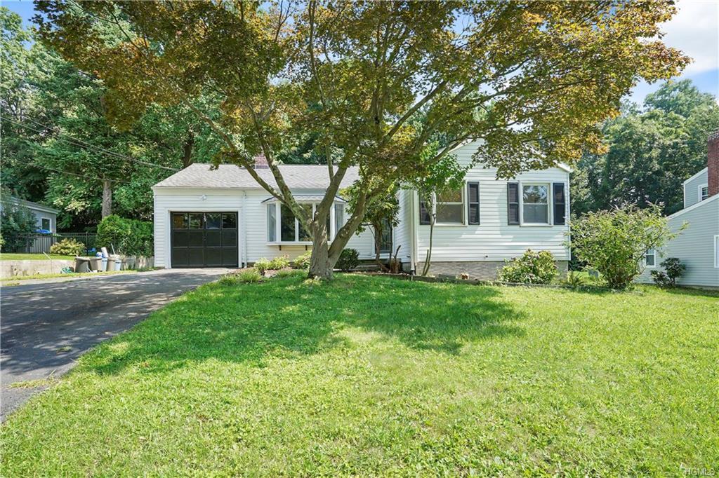 139 Huntley Drive - Photo 1