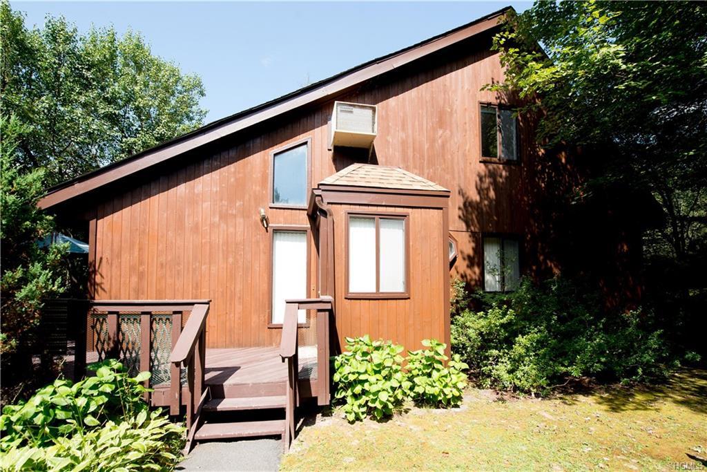 12 Sylvia Lane - Photo 1