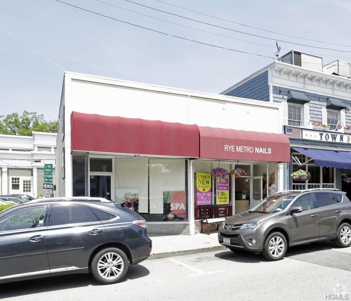 11-13 Purdy Avenue - Photo 1
