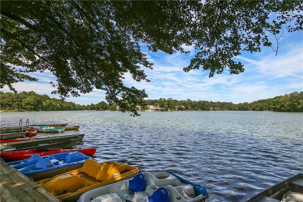 5 Waterside Close - Photo 1
