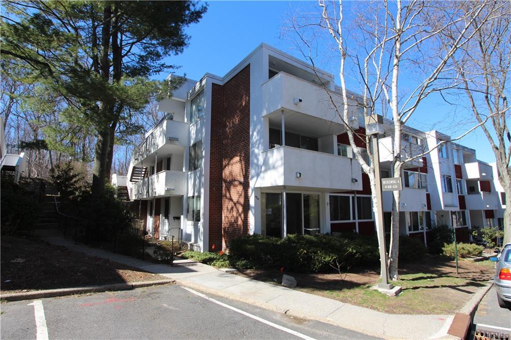 404 Tallwood Drive - Photo 1