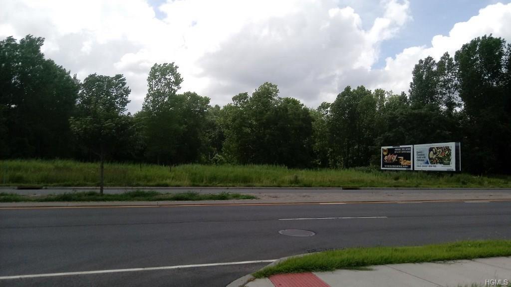 594 Route 303 - Photo 1