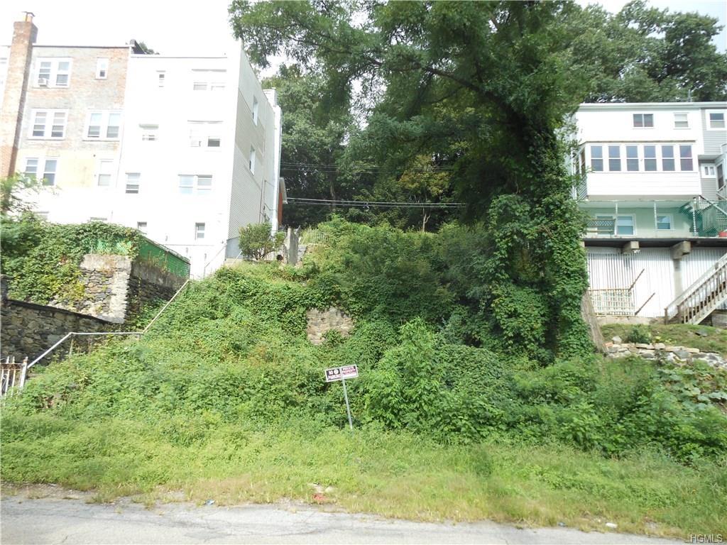 315 Edward Place - Photo 1