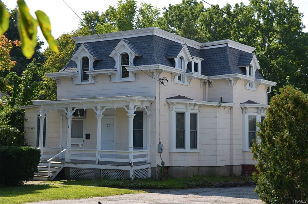 32 St Marks Place - Photo 1