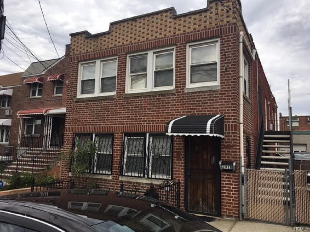 2918 Lurting Avenue - Photo 1
