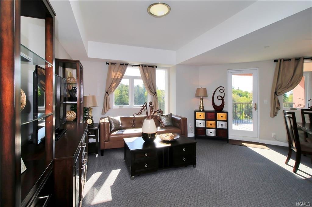 685 Broadway - Photo 1