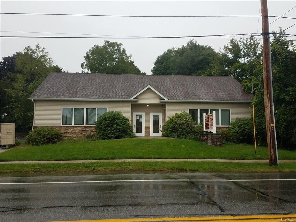 27 Carpenter Avenue - Photo 1