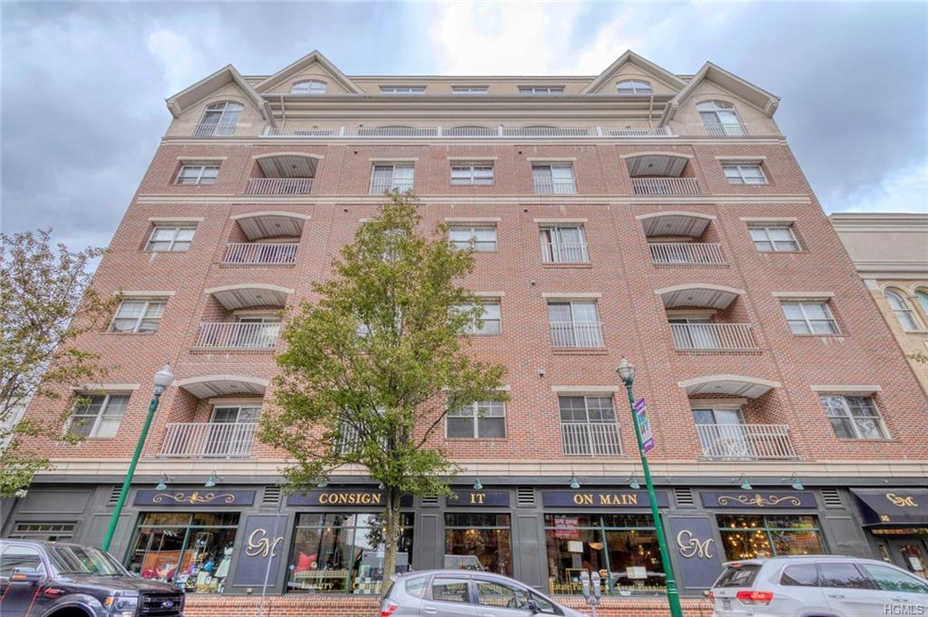 543 Main Street - Photo 1