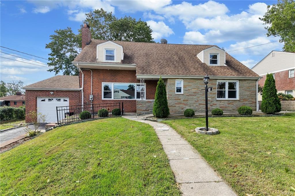 36 Carlton Avenue - Photo 1