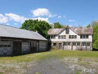 553 Plass Road - Photo 1