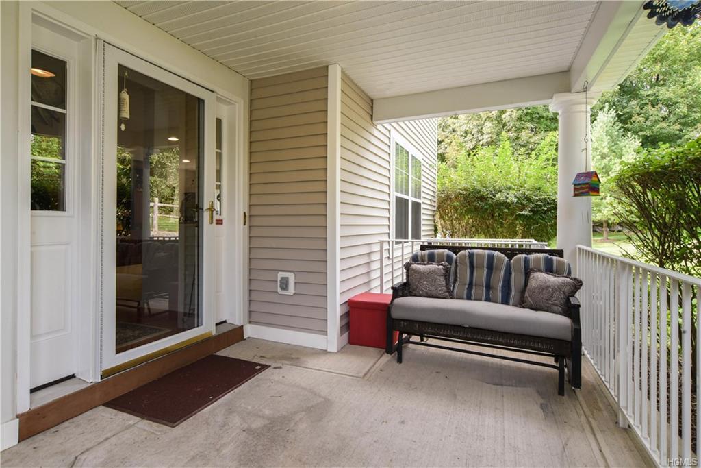 127 Underhill Lane - Photo 1
