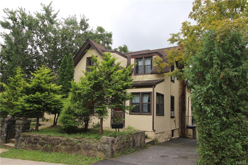 112-114 Rockland Avenue - Photo 1
