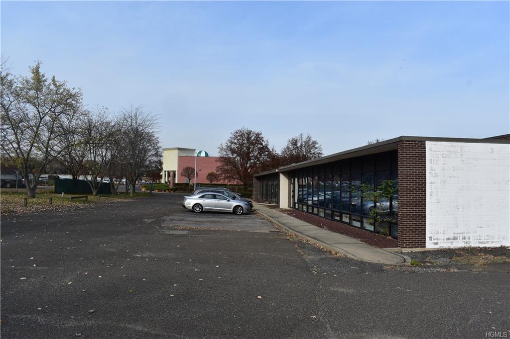 15 Holt Drive - Photo 1