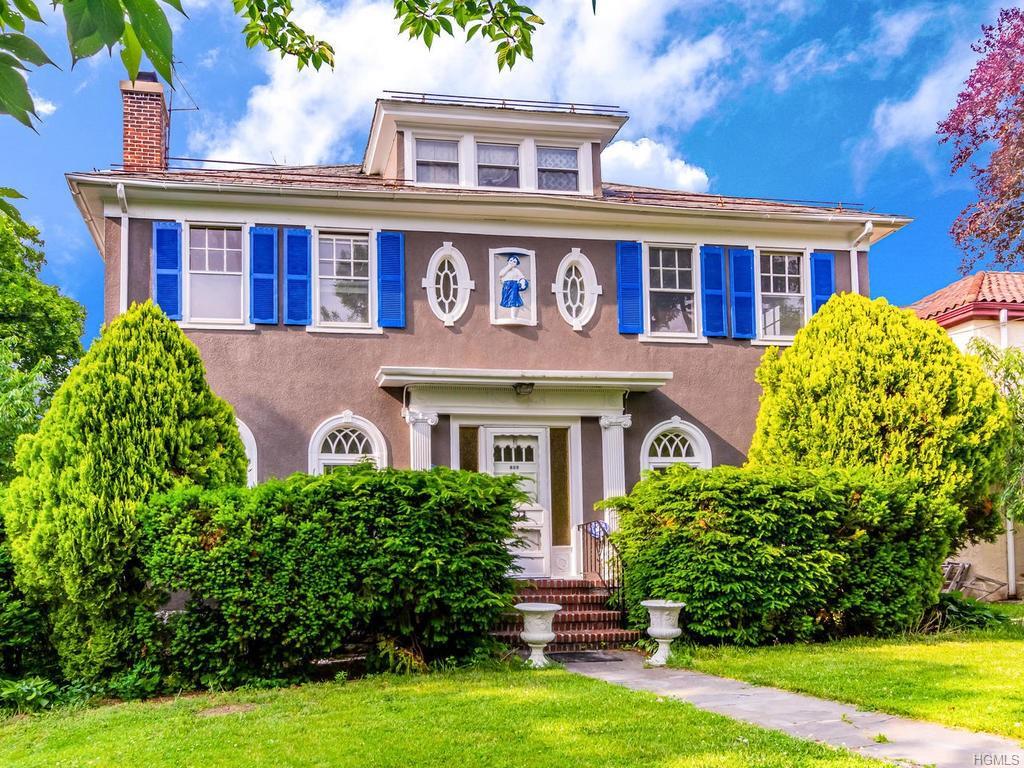 103 Franklin Avenue - Photo 1