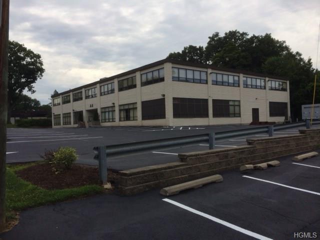 44 Executive Boulevard - Photo 1
