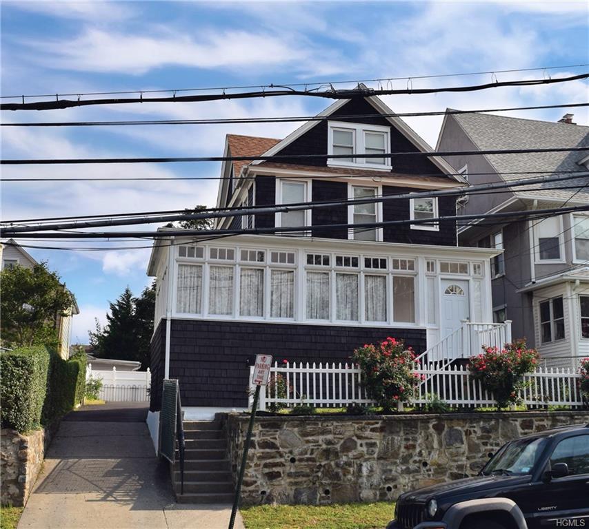 74 Weyman Avenue - Photo 1