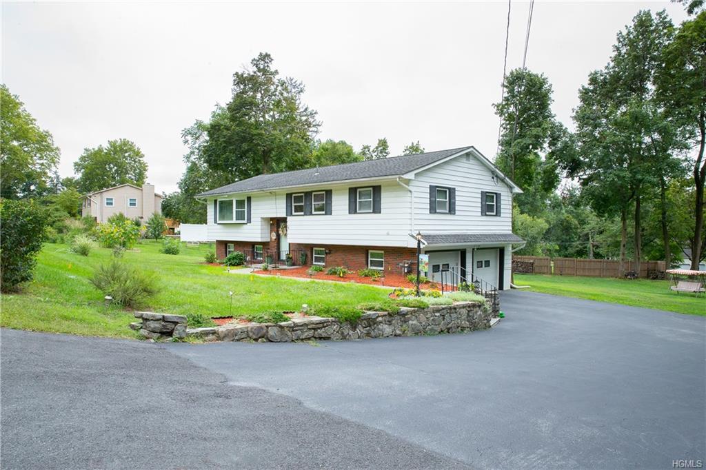 4 Susan Drive - Photo 1