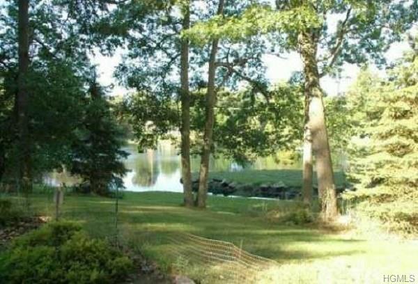 18 Crest Road - Photo 1