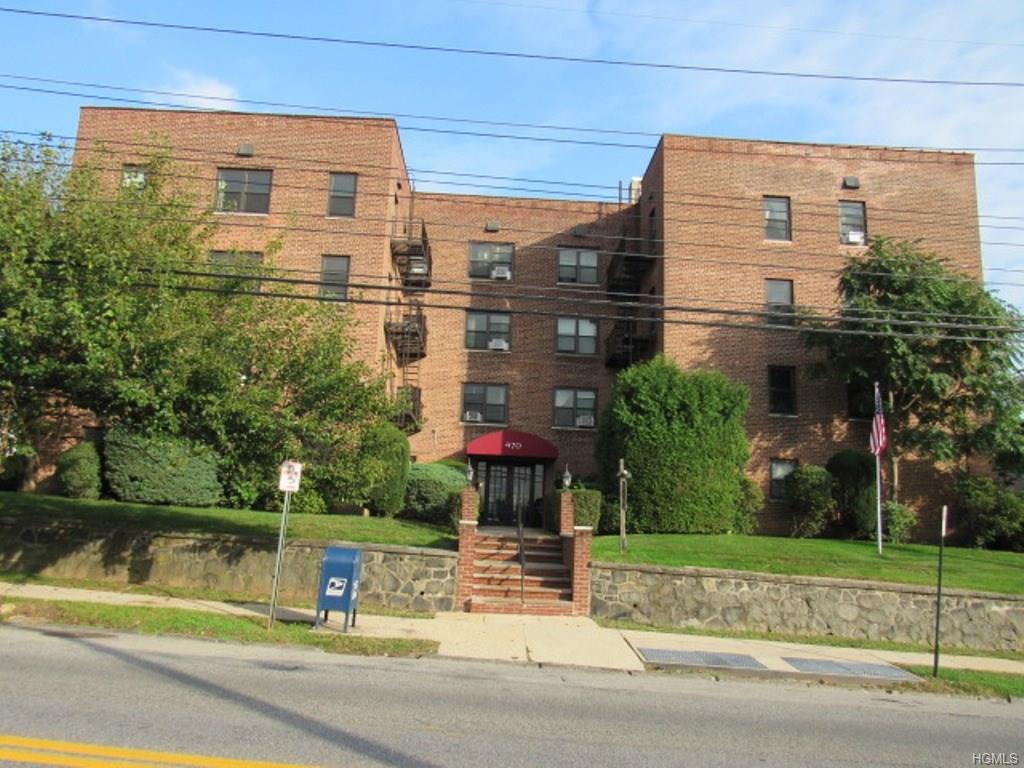 470 Broadway - Photo 1