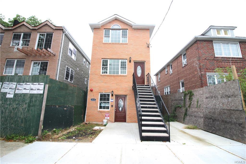 4137 De Reimer Avenue - Photo 1
