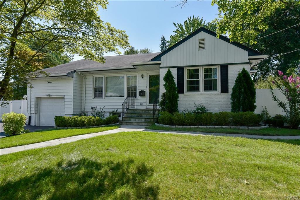 3 Charlotte Lane - Photo 1