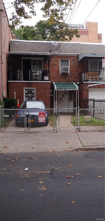 3982 Carpenter Avenue - Photo 1