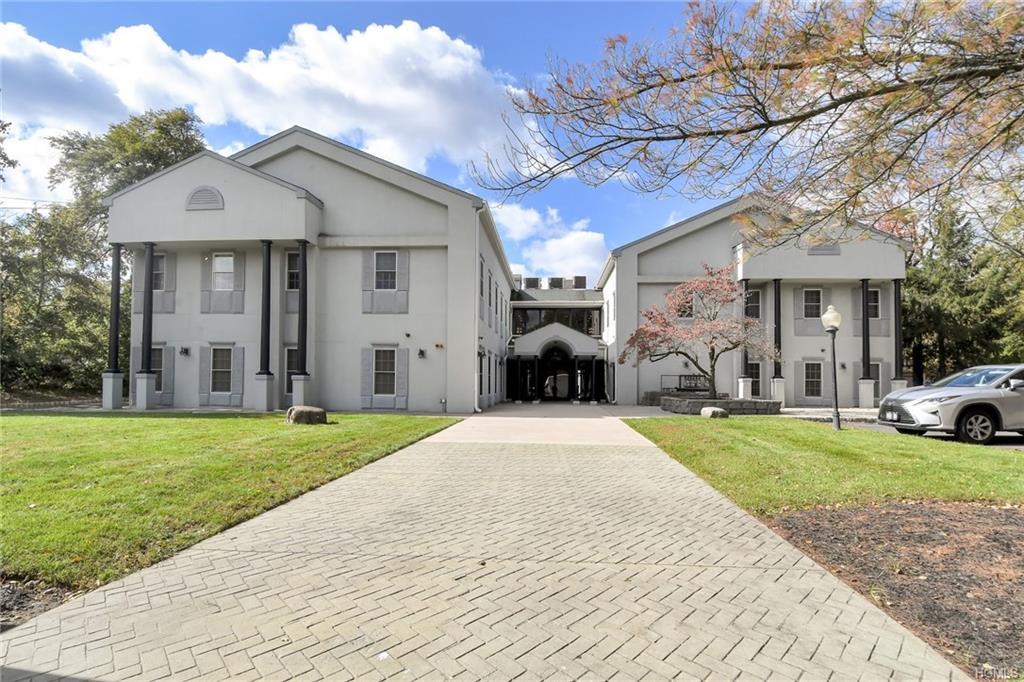 275 Middletown Road - Photo 1