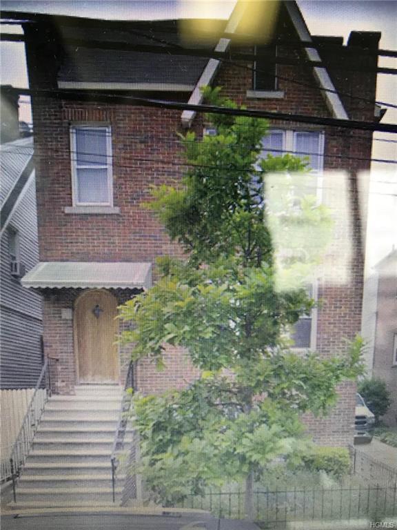1620 Pilgrim Avenue - Photo 1