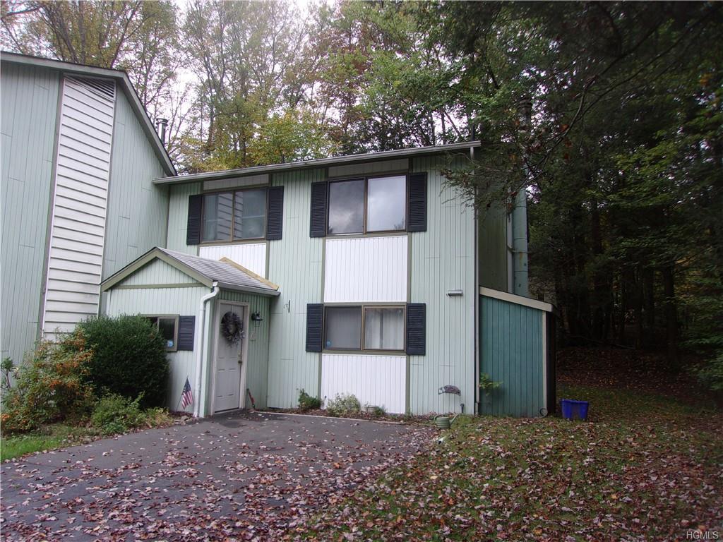 19 Robert Road - Photo 1